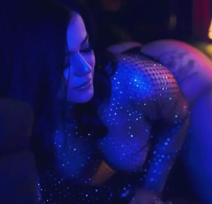 Ida, 29
